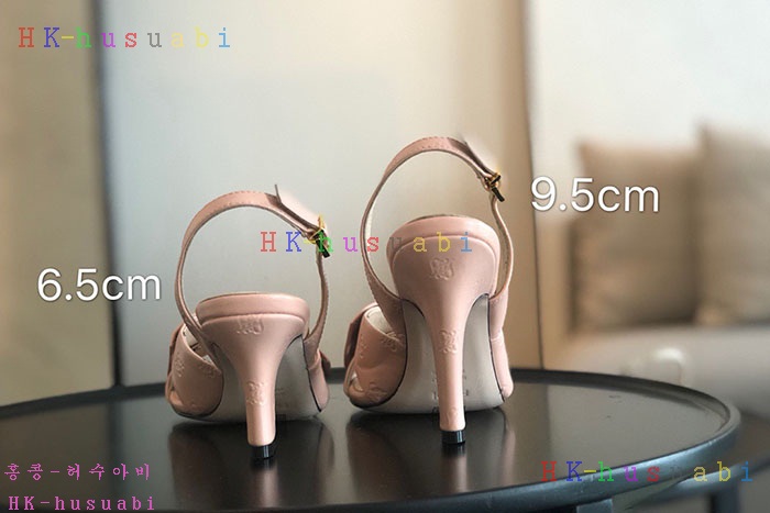 NEW 펜디 신발 신상 FD 7288500