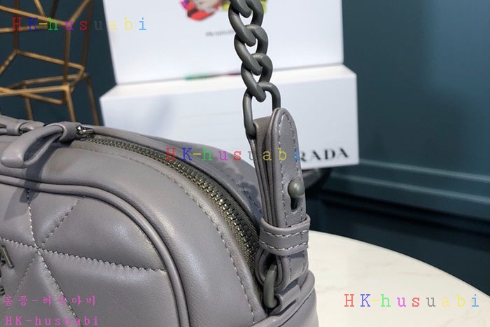 ★미러급★프라다 스펙트럼 숄더백 P 1BH141-8