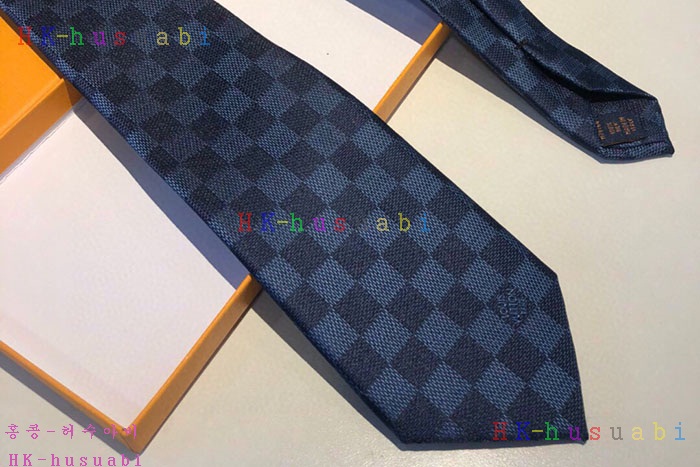 NEW 루이비통 넥타이 신상 LV 277716