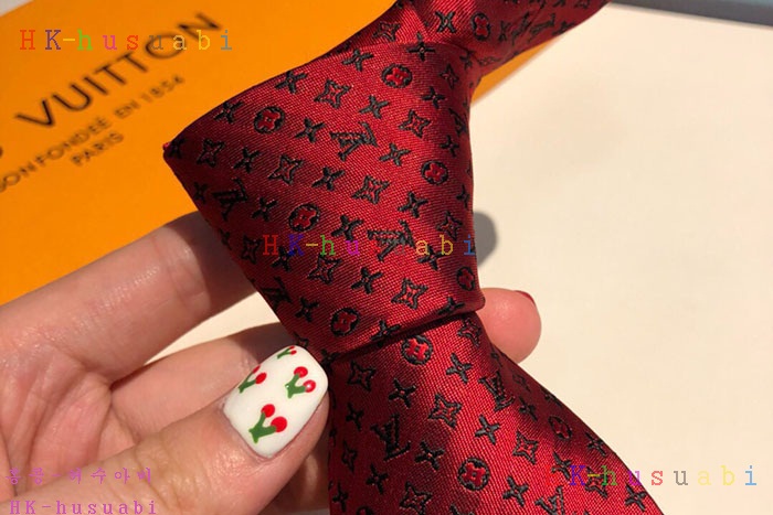NEW 루이비통 넥타이 신상 LV 277719