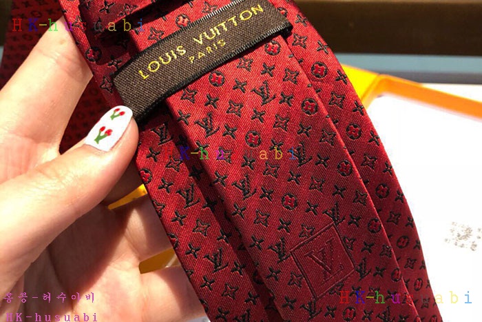 NEW 루이비통 넥타이 신상 LV 277719