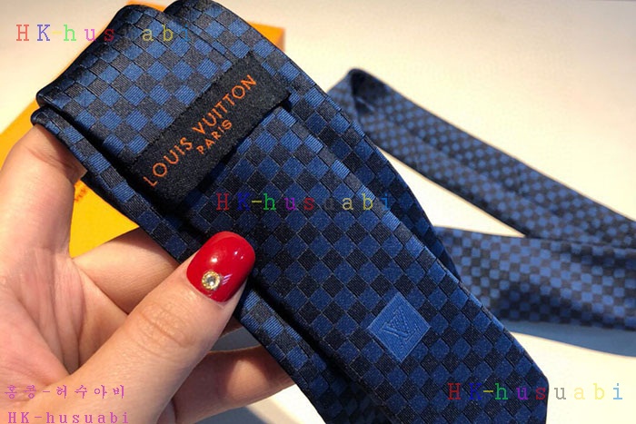 NEW 루이비통 넥타이 신상 LV 277720