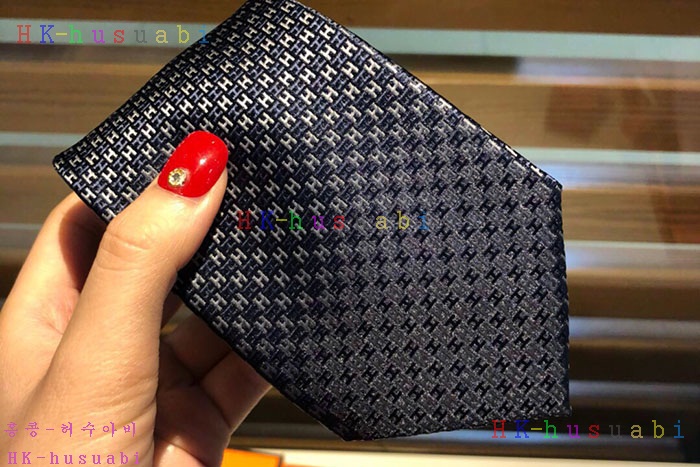 NEW 에르메스 넥타이 신상 H 7554075
