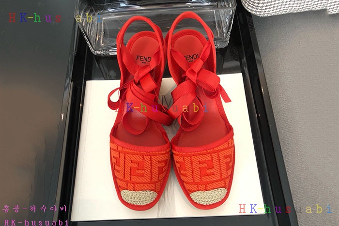 NEW 펜디 신발 신상 FD 7588205