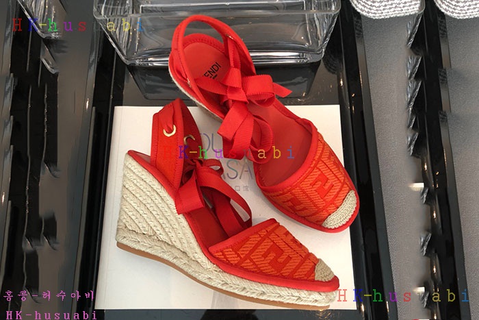 NEW 펜디 신발 신상 FD 7588205