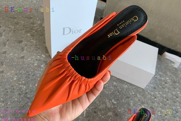 NEW 디올 신발 신상 DR 2204110
