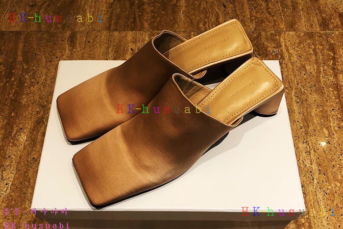 NEW 발렌시아가 신발 신상 B 111475
