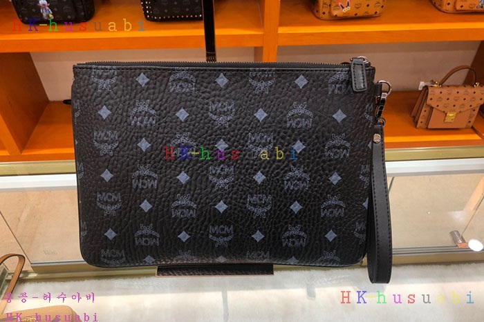 NEW 엠씨엠 클러치 신상 M 222421
