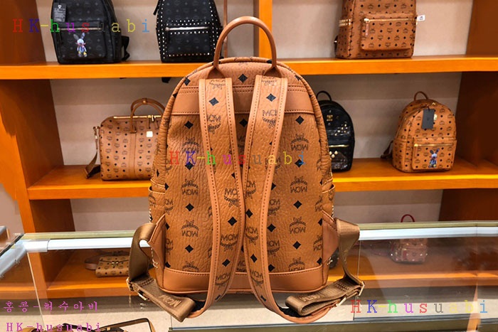 NEW 엠씨엠 백팩 신상 M 222423