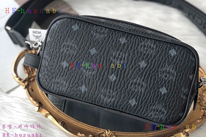 NEW 엠씨엠 숄더백 신상 M 222432