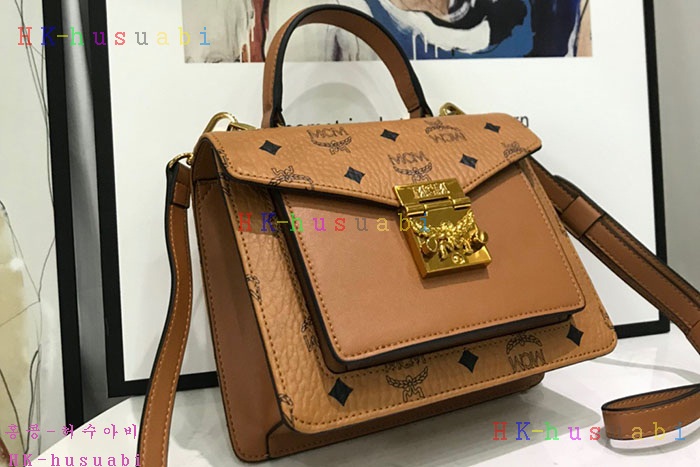 NEW 엠씨엠 토트백 신상 M 222471