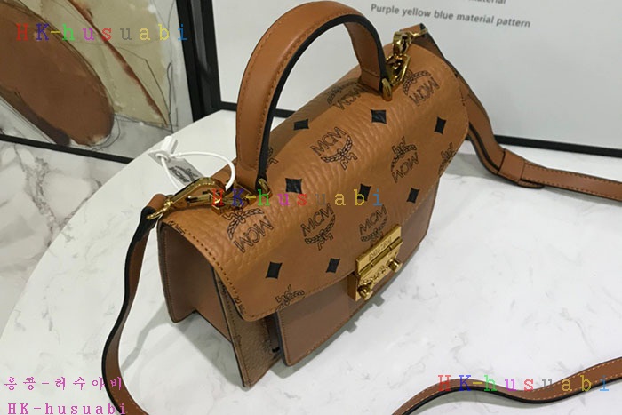 NEW 엠씨엠 토트백 신상 M 222471