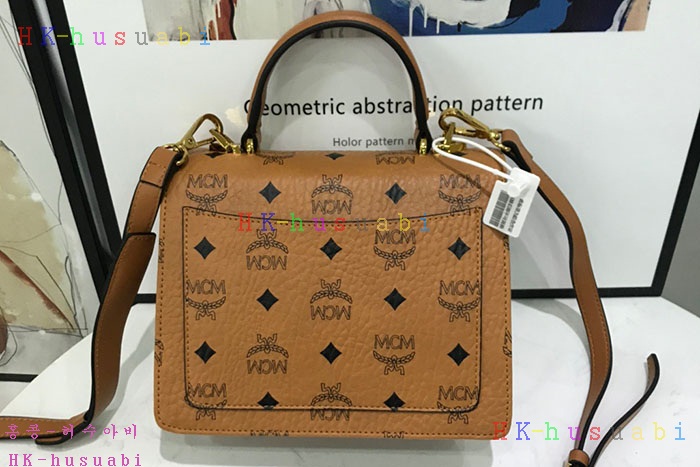 NEW 엠씨엠 토트백 신상 M 222471