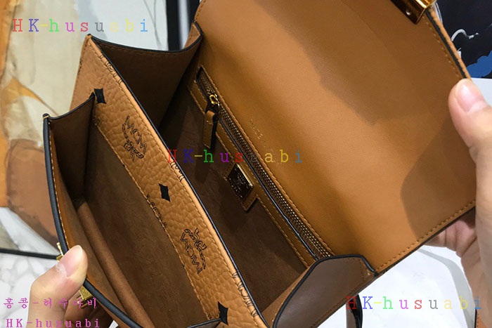 NEW 엠씨엠 토트백 신상 M 222471