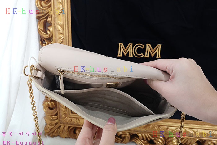 NEW 엠씨엠 크로스백 신상 M 222427