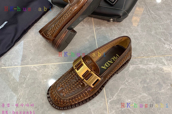 NEW 프라다 신발 신상 P 942113