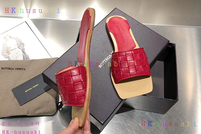 NEW 보테가베네타 신발 신상 BV 443352１