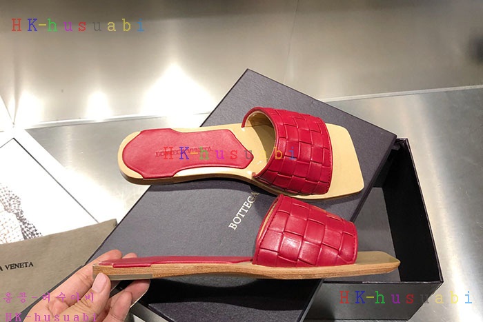 NEW 보테가베네타 신발 신상 BV 443352１