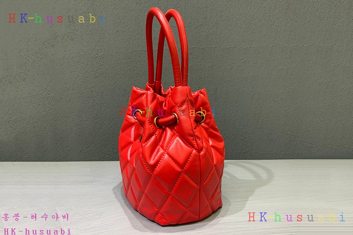 ★미러급★ 발렌시아가 B로고 퀄팅 버킷백 BL 600327-2