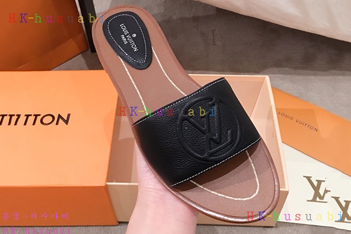 NEW 루이비통 신발 신상 LV 235026