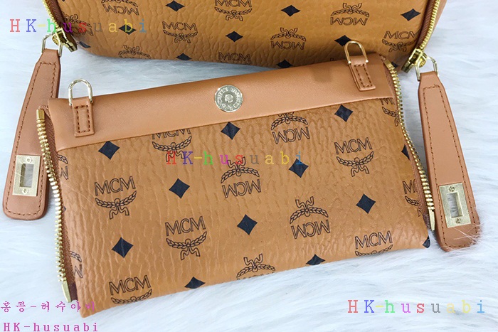 NEW 엠씨엠 백팩 신상 M 4233670