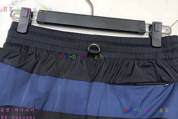 NEW 프라다 바지 신상 P 332505