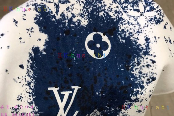 NEW 루이비통 반팔티 신상 LV 117217