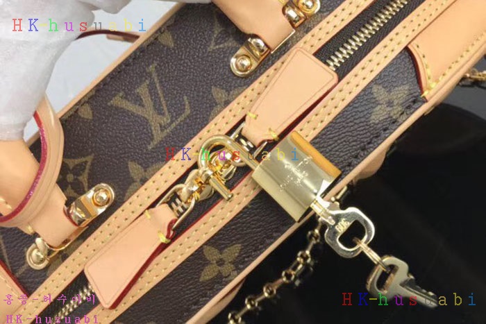 ★미러급★ 루이비통 미니 러기지 LV M44581