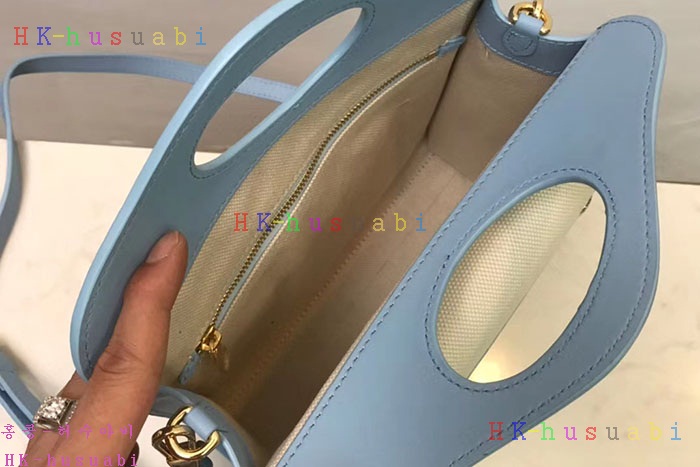 ★미러급★ 버버리 투톤 캔버스 레더 포켓백 BB 222412