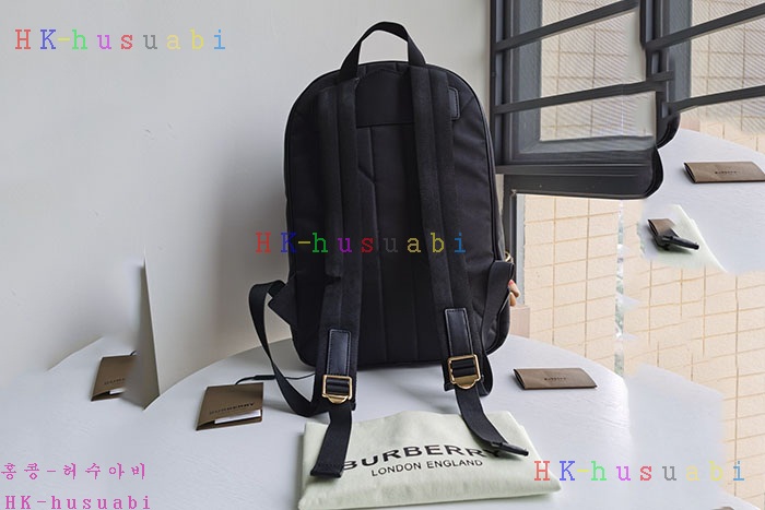 ★미러급★ 버버리 빈티지 체크 판넬 네비스 백팩 BB 2222583