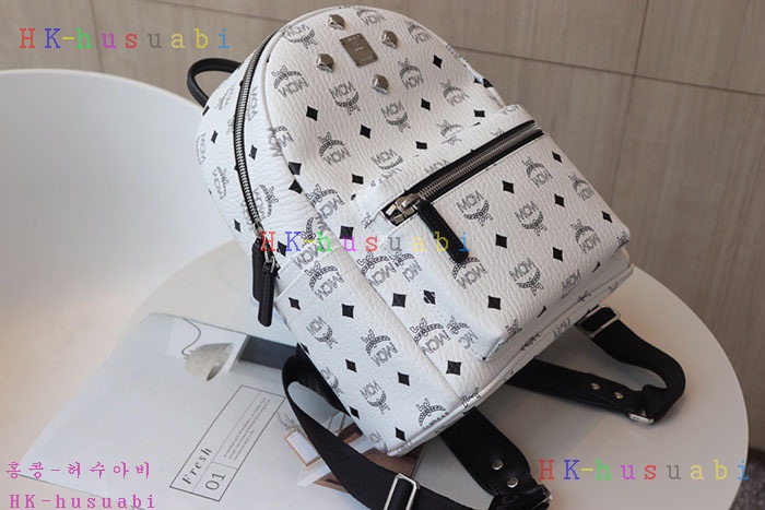 NEW 엠씨엠 백팩  신상 M 3338533