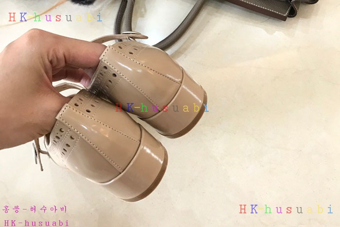 NEW 디올 신발 신상 DR 5822502