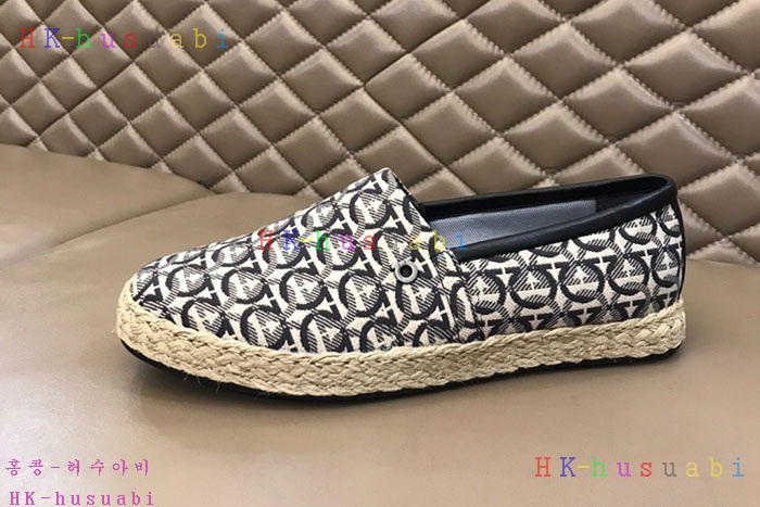 NEW 페라가모 에스파듀 신상 F5733320