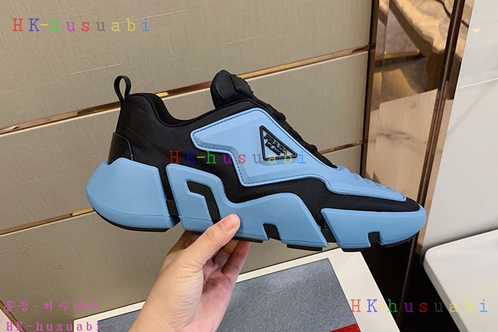 NEW 프라다 남성용 스니커즈 P 414001