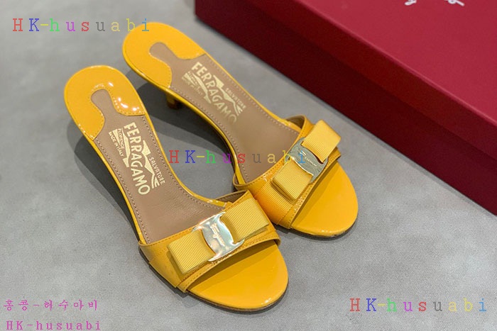 NEW 페라가모 여성 슬리퍼 F 728665