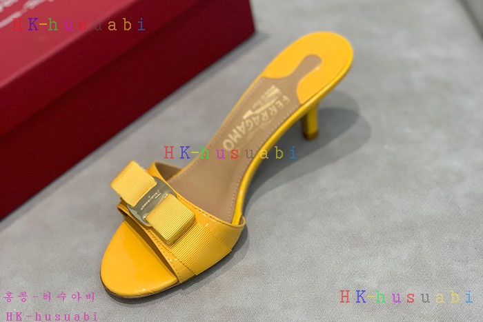 NEW 페라가모 여성 슬리퍼 F 728665