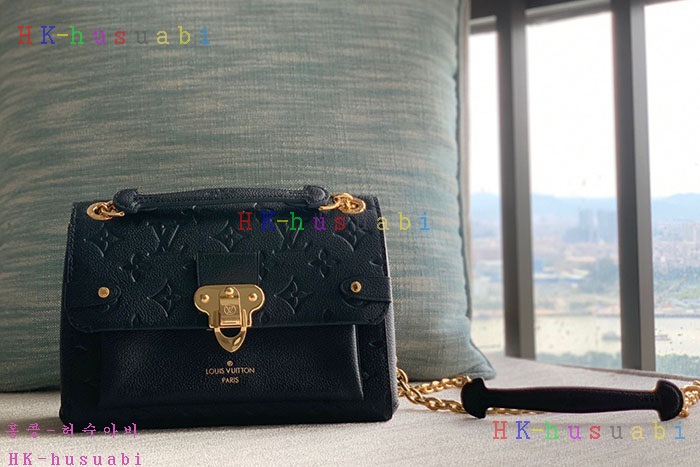 ★미러급★ 루이비통 바뱅 BB LV M44550