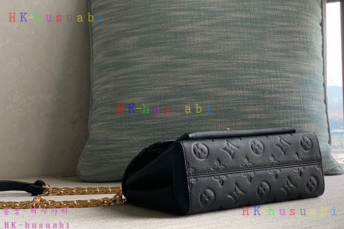★미러급★ 루이비통 바뱅 BB LV M44550