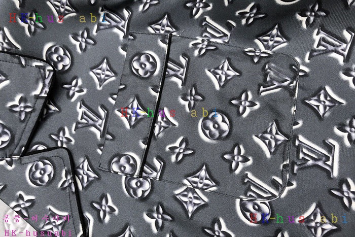 NEW 루이비통 상의 신상 LV 247741