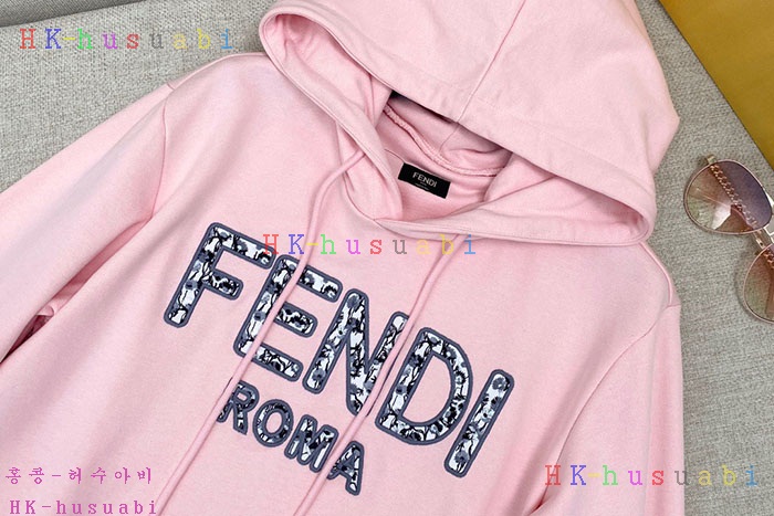 NEW 펜디 후드티 신상 FD 572227