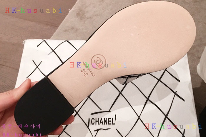 NEW 샤넬 슬리퍼 신상 C5824001