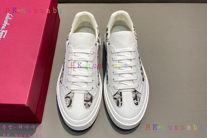 NEW 페라가모 신발 신상 F 555241