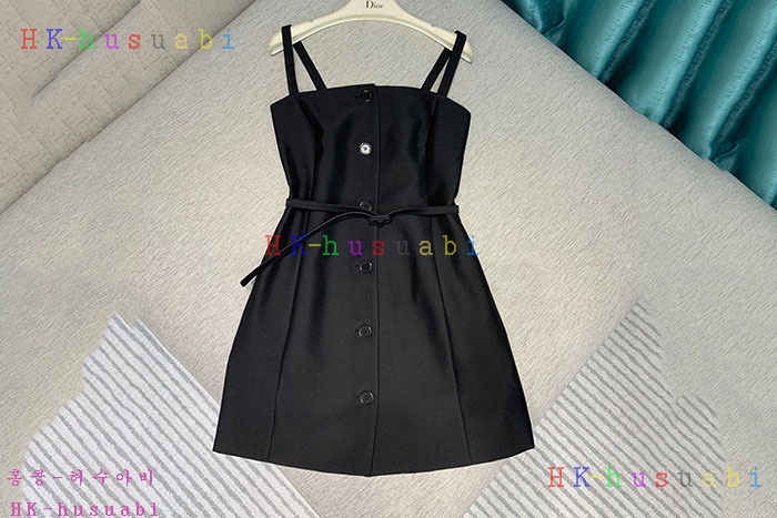 NEW 디올 치마 신상 DR 424436