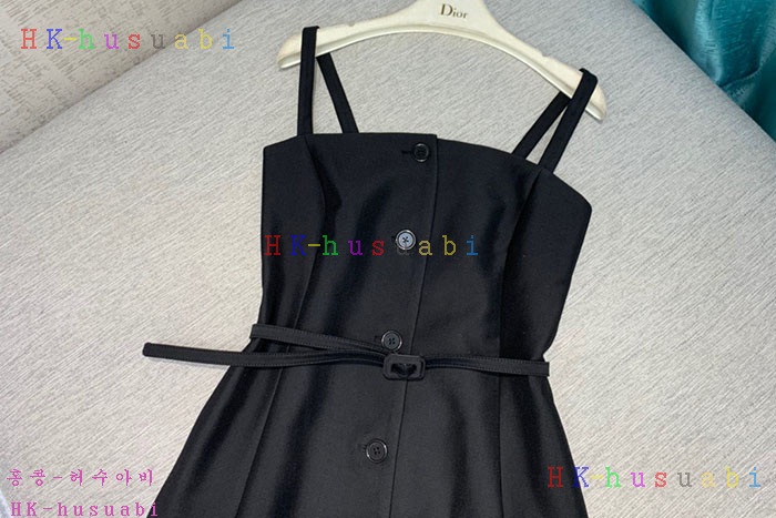 NEW 디올 치마 신상 DR 424436