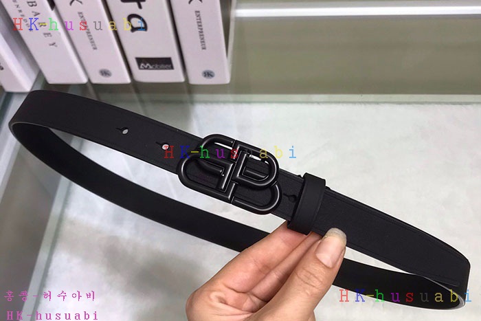 NEW 발렌시아가 벨트 신상 B 635223