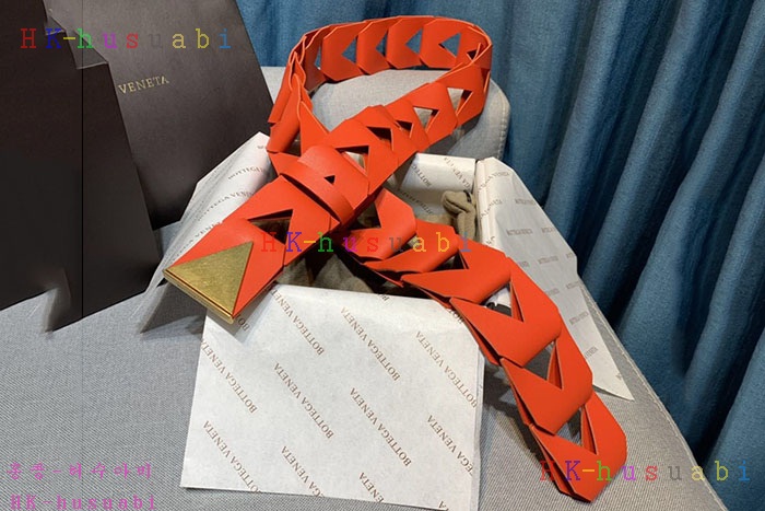 NEW 보테가베네타 벨트 신상 BV 522221