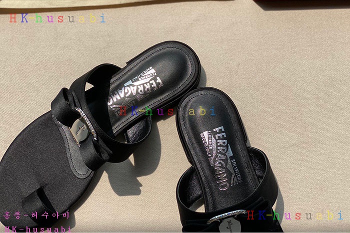 NEW 페라가모 신발 신상 F 4299660
