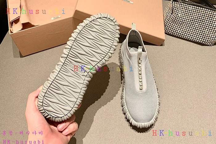 NEW 미우미우 신발 신상 MU 572222