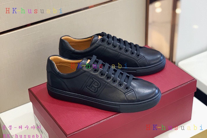 NEW 발리 스니커즈 신상 B 444730