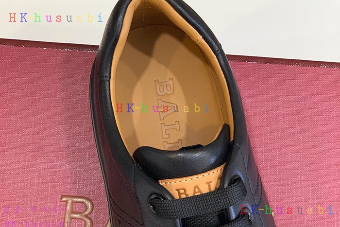 NEW 발리 스니커즈 신상 B 444730